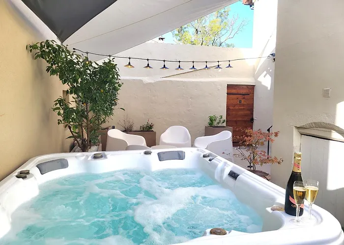 Les Cachottiers Villa *